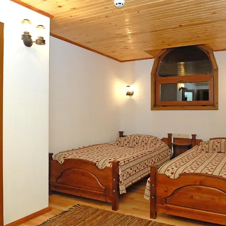 Pirinski - Old Adjev Hotel