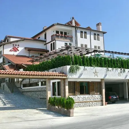 Hotel Pirinski - Old Adjev